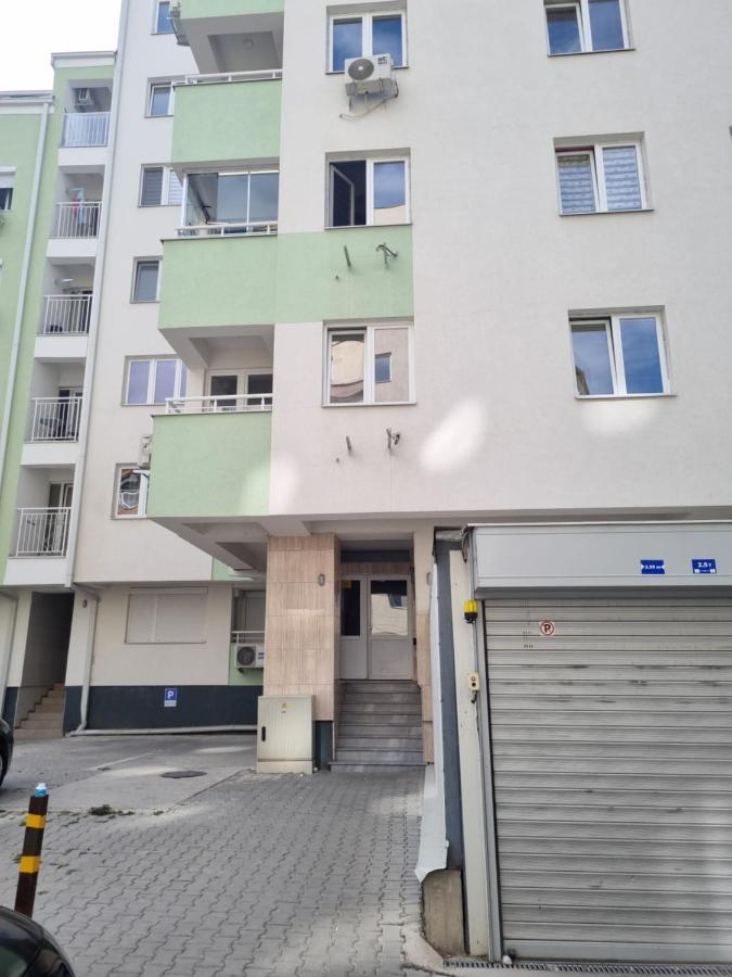 Appartement Golden Sun Skopje Extérieur photo